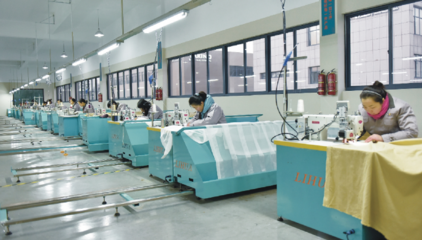 墙布窗帘加盟 专业设计服务引领家居消费市场回暖